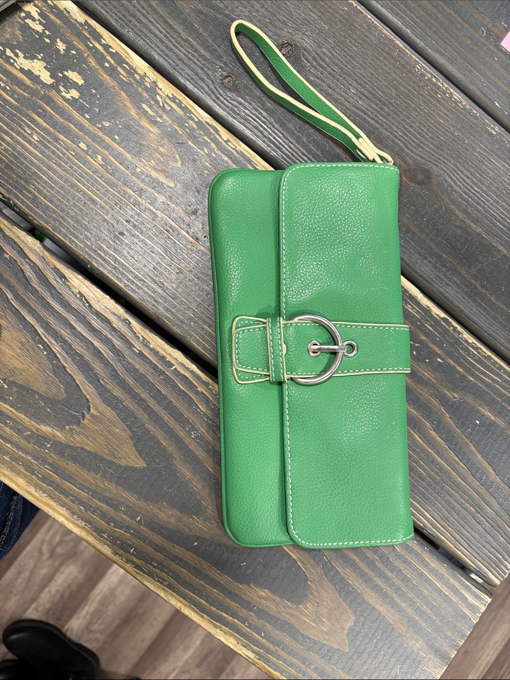Green Leather Wristlet Clutch - Women's Bag